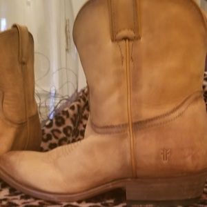 Frye boots size 8